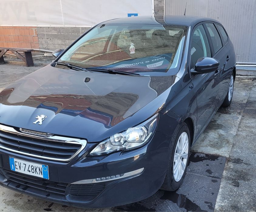 Peugeot 308 1.6hdi SW 2015 full