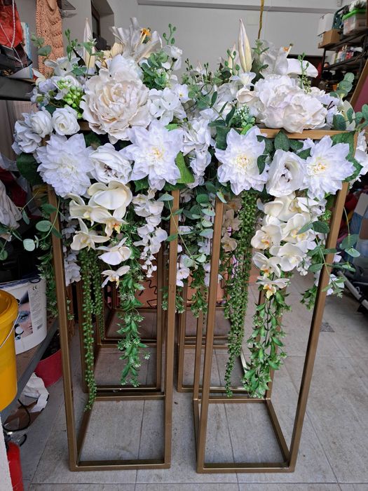 Vand stalpii aranjamente florale nunta