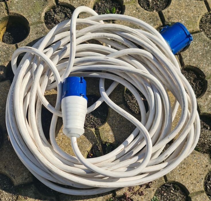 cablu monofazic 3x6 2 buc si 1 buc cablu Y