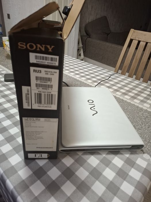 Продаётся ноутбук Sony Vaio