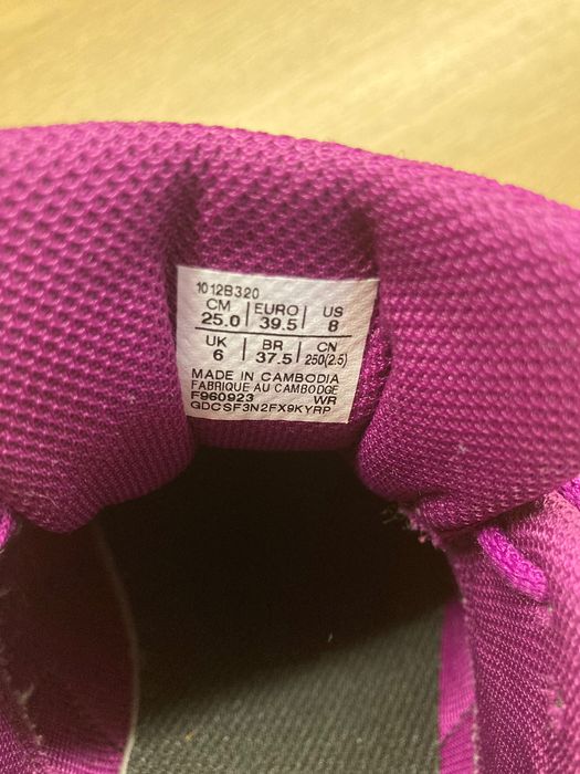 Дамски маратонки ASICS