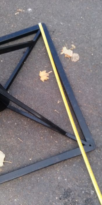 Suport metalic brad mare + ghirlande gratuit, foarte stabil