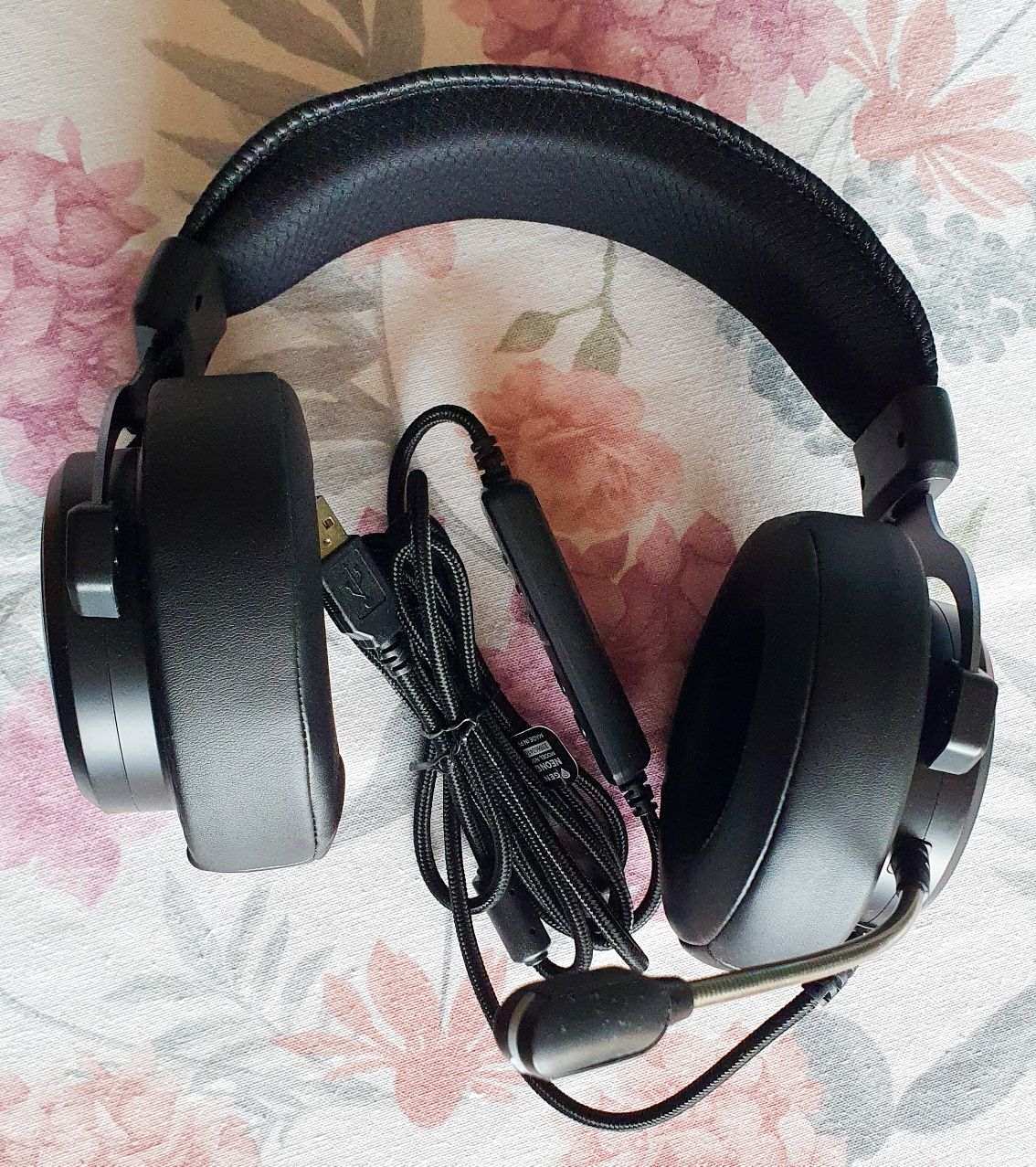 Casti Genesis Neon 764