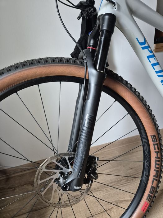 Vând Specialized Epic