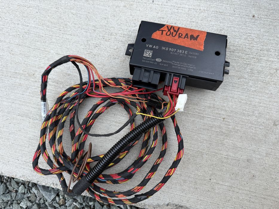 ОРИГИНАЛЕН Сваляем Се Теглич за -VW TOURAN 1T1/1T2/1T3 2003г-2015г-