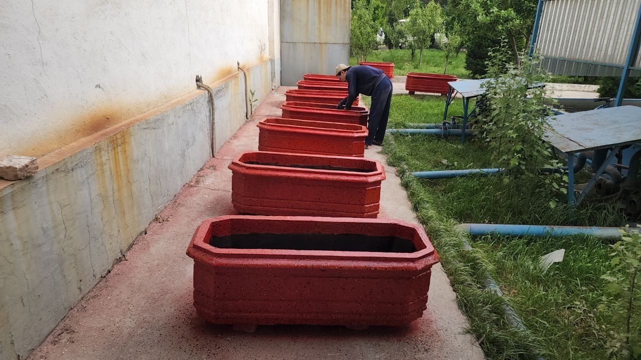 Цветочный горшок гул тувак