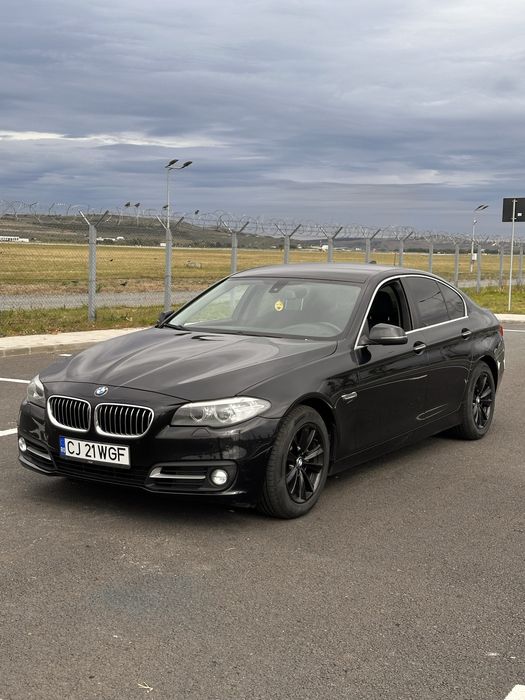 BMW seria 5 F10 150 cp navi mare