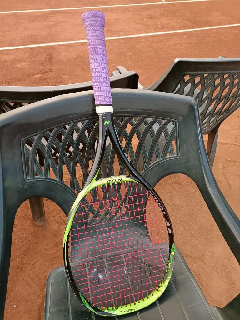 Racheta tenis Babolat și Yonnex