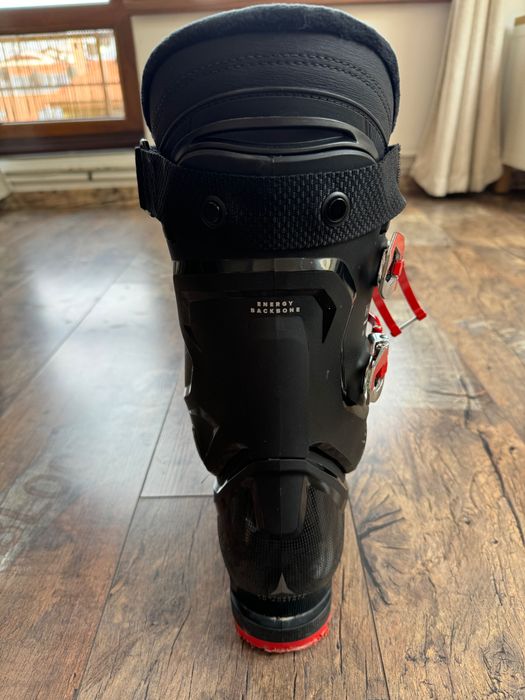 Clapari Ski Atomic HAWX Magna 100, Marimea 45EU/29.5Modo Garantie 1 an