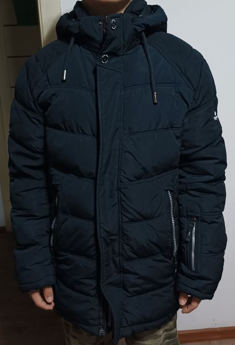 Продам мужской пуховик