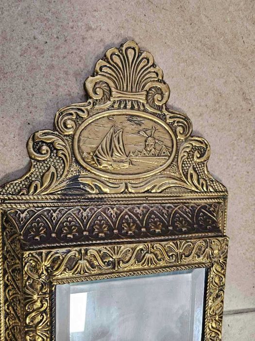 Витрина в ретро стил