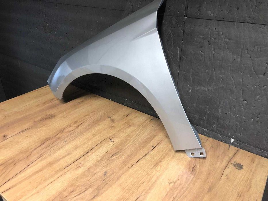 Aripa Fata Stanga Ford Focus Mk3 An 2011-2014 MoonDust Silver Gri