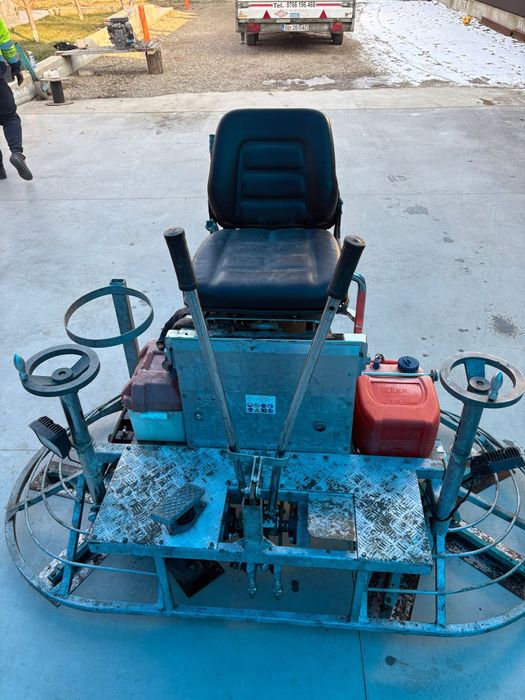 Elicopter de finisat beton DE VÂNZARE