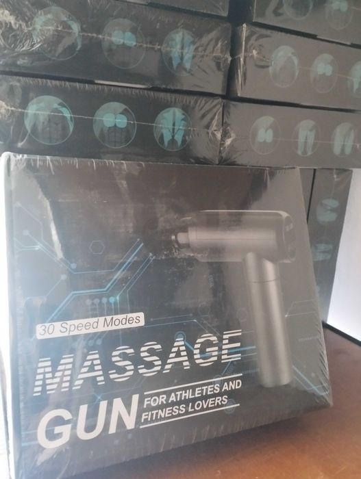 Масажен пистолет с 10 глави, масажор за спортисти за цяло тяло