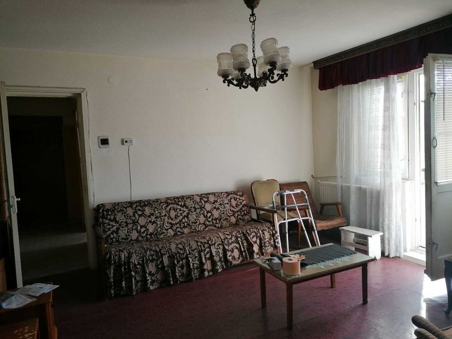 Vand apartament 2 camere in Curtea de Arges.