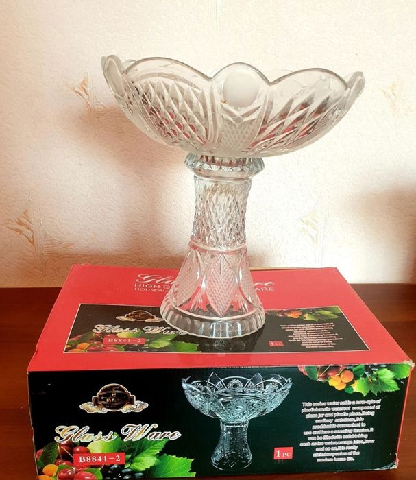 Вазы для фруктов и конфет