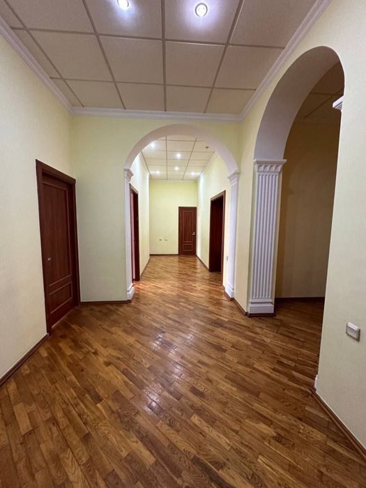 Продается квартира 4/4/4