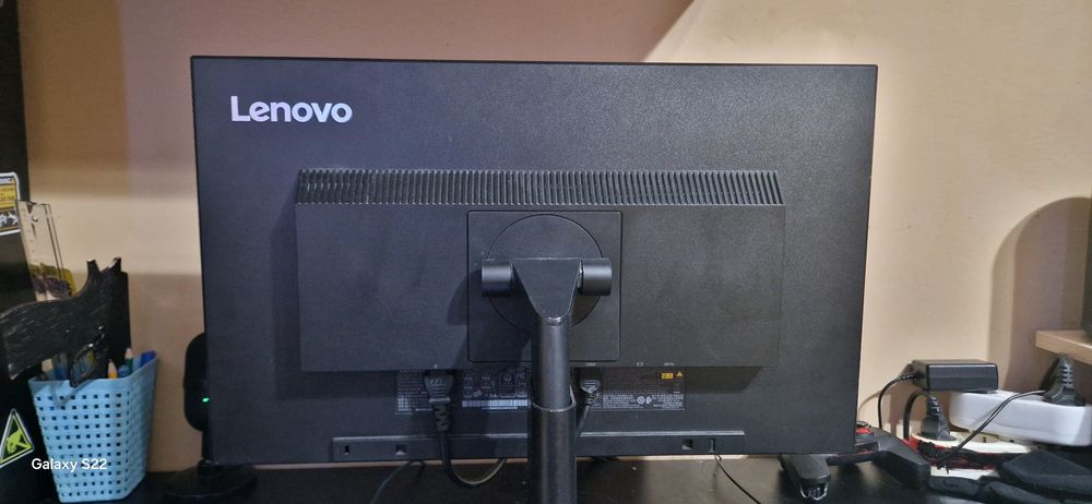 Monitor Lenovo ThinkVision 60hz