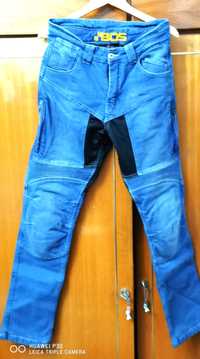 Jeans Moto, pantaloni de protecție.