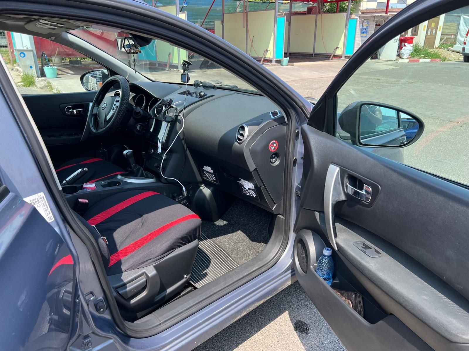 Vând Nissan Qashqai