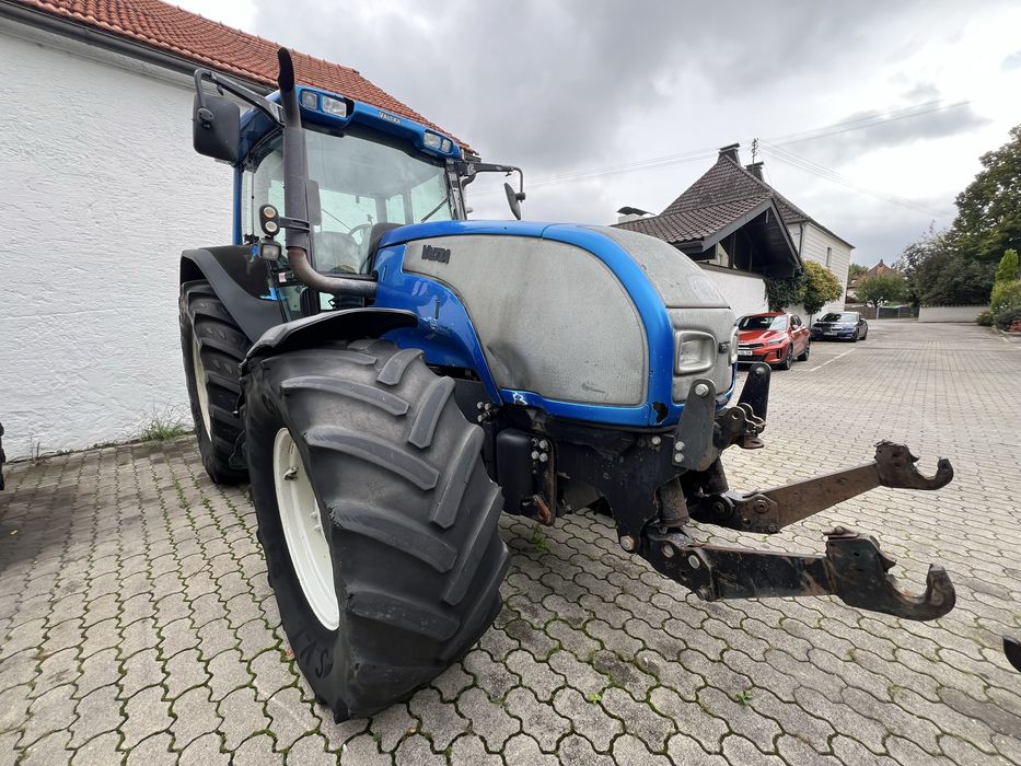 Valtra T140 – tractor puternic și fiabil