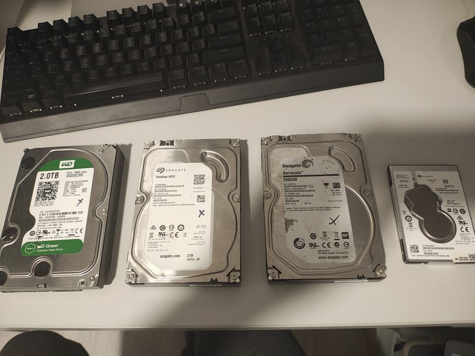 Adaptor PowerBook 190, mouse wireless,7 hdd.uri defecte