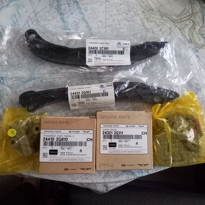 Продавам комплект верига за KIA SORENTO