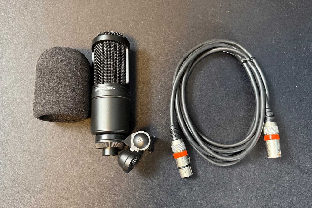 Audio-Technica AT2020 – Microfon + bonetă + cablu XLR 3m