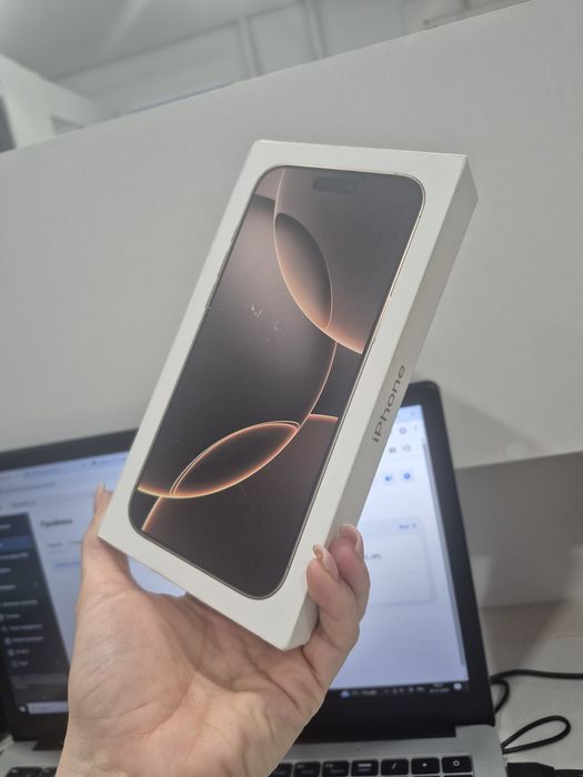 Продам 16 про мах