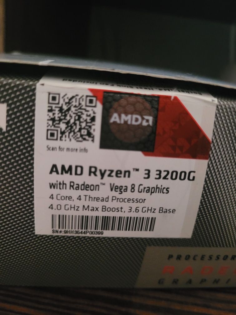 Vând procesor Ryzen3 3200g