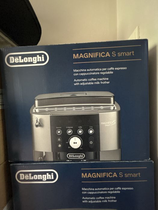 Кофемашина новая delonghi