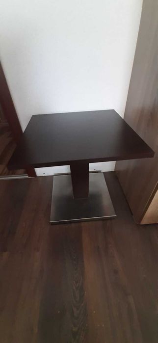 Маса с облицовка от неръждаема ламарина 50/50/50 см - 1 бр. и двойна 1