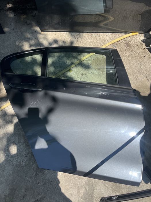 Врати бмв ф30 ф31 врати bmw f30 f31 врата 3 та серия