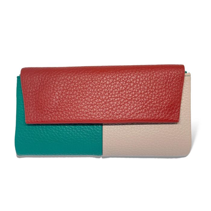 ПРОМО Различни видове и цветове дамски портмонета