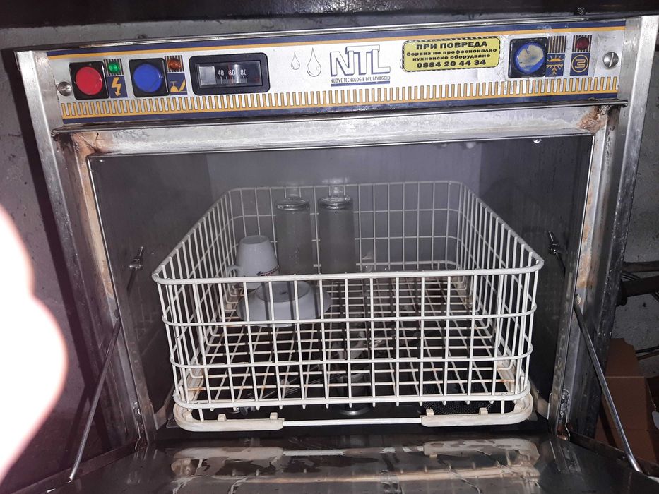 Ремонт на професионални миялни машини от всички марки