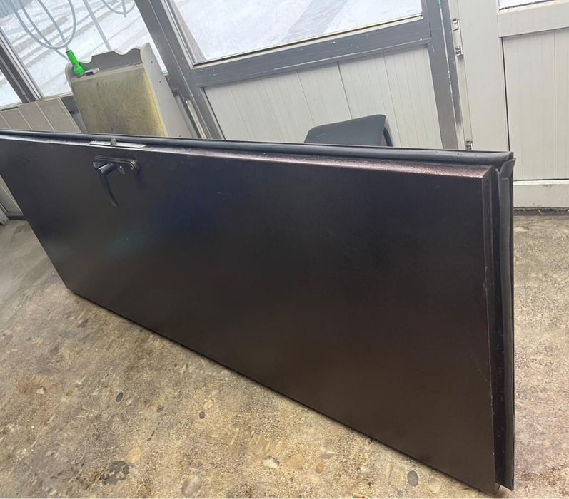 Железная дверь 80х200