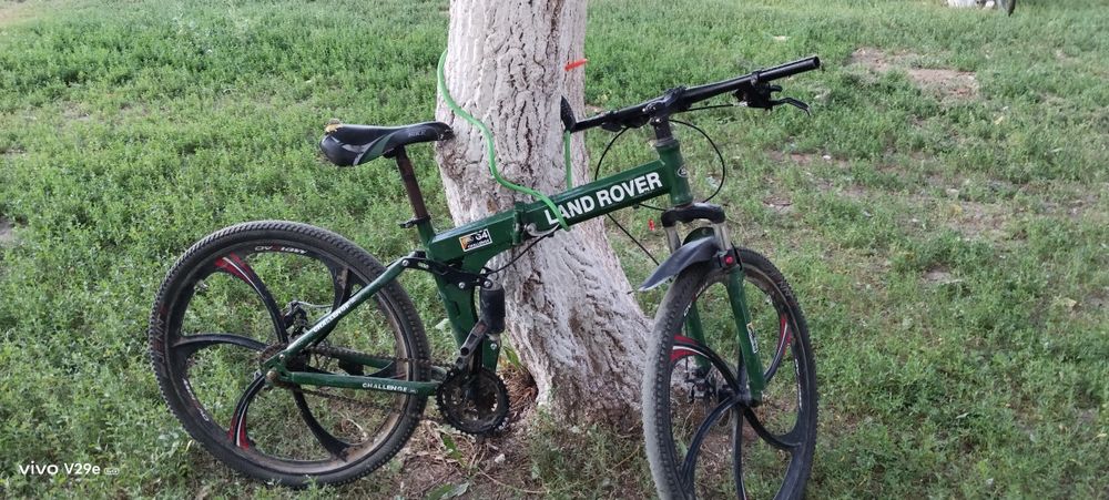 Продам велик 21 тыс с замком