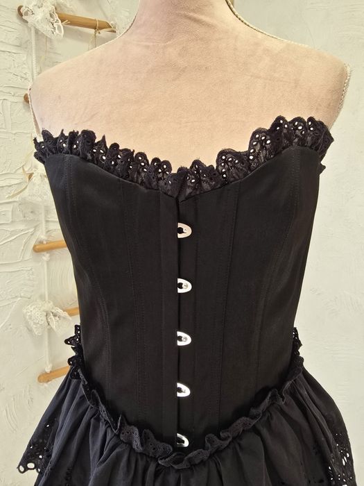 ASOS луксозна корсетна рокля XS - L