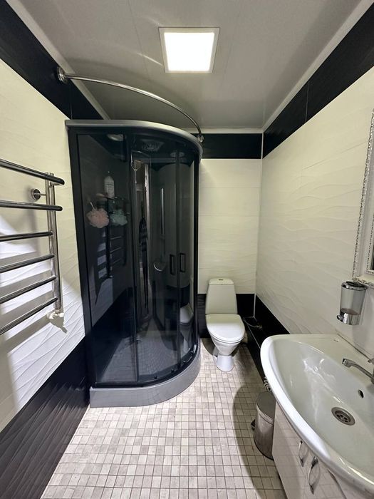 Назарбек Харакат. 3 сот 7 хона. Мебель техника