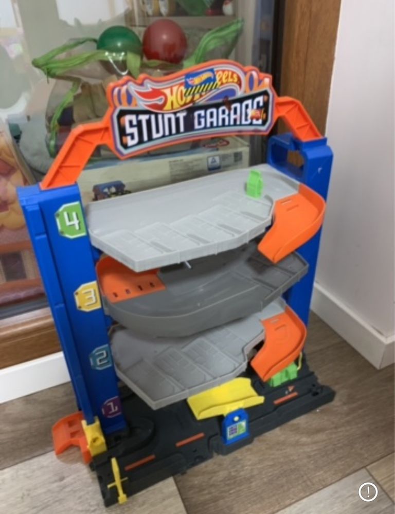 Parcare hot wheels garage