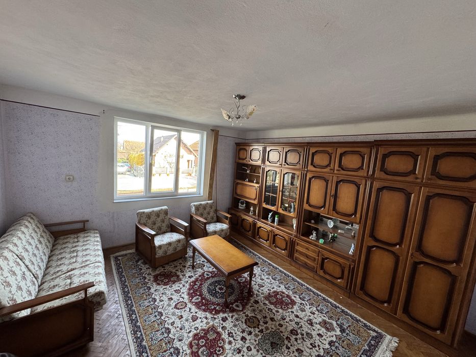 Vand set mobila sufragerie