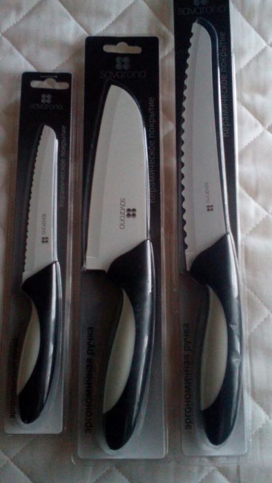 Нови ножове с керамично покритие: за хляб  и за месо (зеленчуци)2 броя