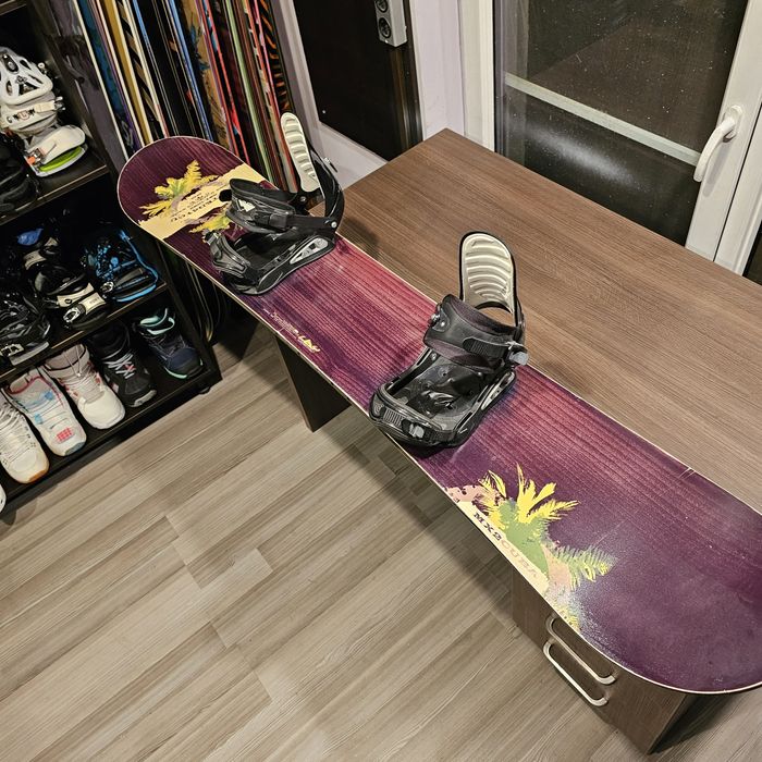 Placa snowboard LFY 164 cu legaturi Nitro Revolt L