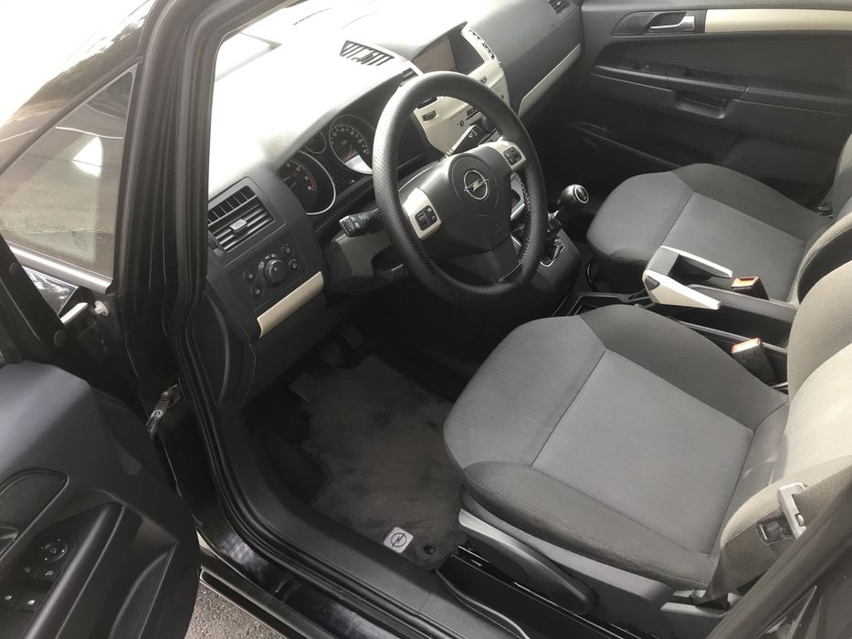 Opel Zafira”B”-1.8 Benz-2009-140cp-7 locuri-recent adusa