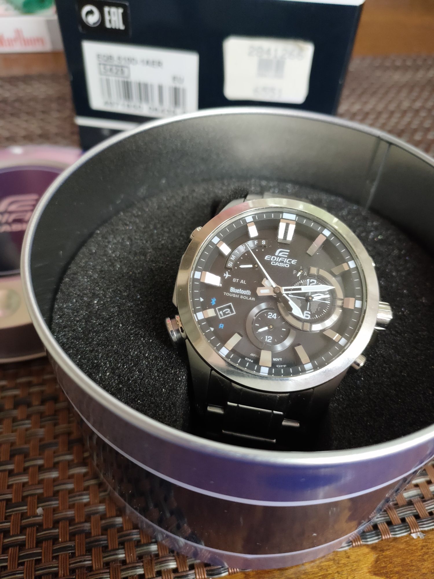 Casio Edifice EQB 510D-1AER.Splendid,pentru o viata!