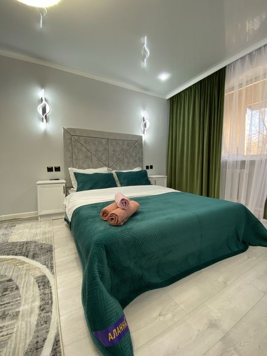 По часам 1ком Люкс в центре Тараза