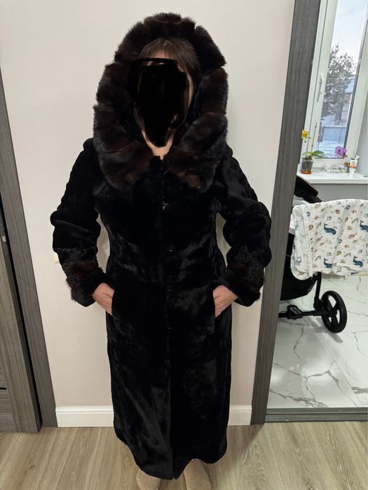 Шуба женская мутон с норкой натуральная