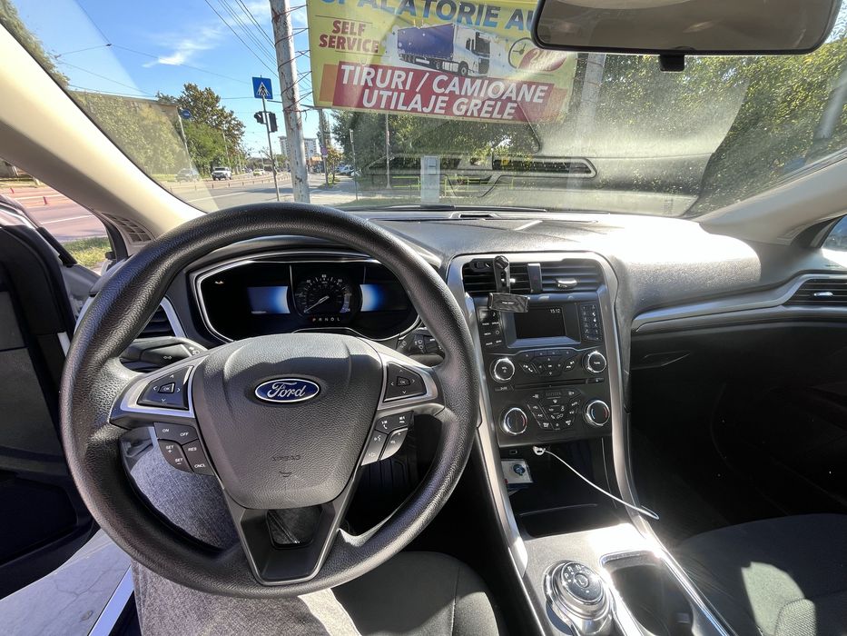 Ford Fusion Hybrid 2.0, 190 CP, An 2017