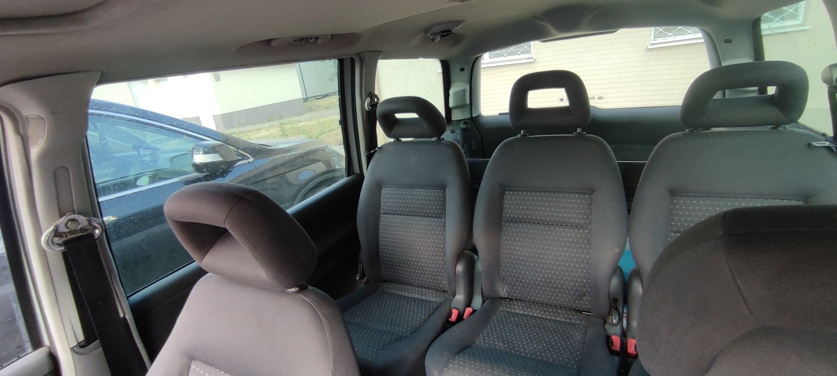 Продава се Seat Alhambra