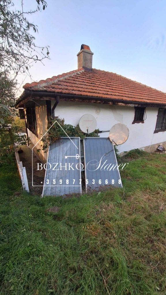 Продава се Къща в с. Горен чифлик, Област Варна - 115 кв.м за 514 €/кв.м - Снимка #4